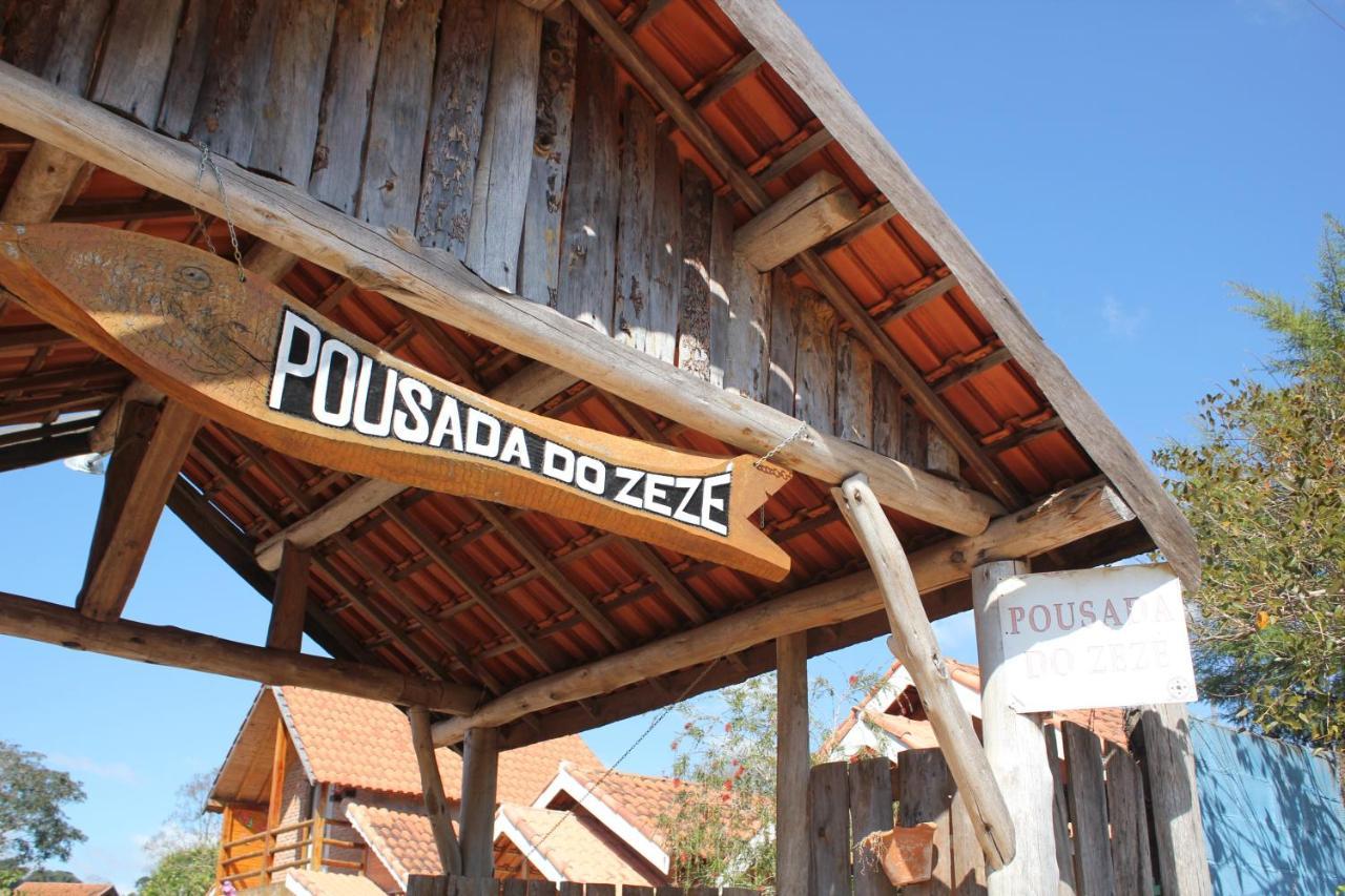 Pousada Do Zeze Bueno Brandao Bagian luar foto